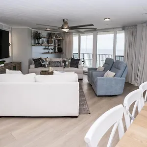 https://2024-total-remodel-3-br-3-ba-beachfront-beauty.panamacity-beachhotels.com
